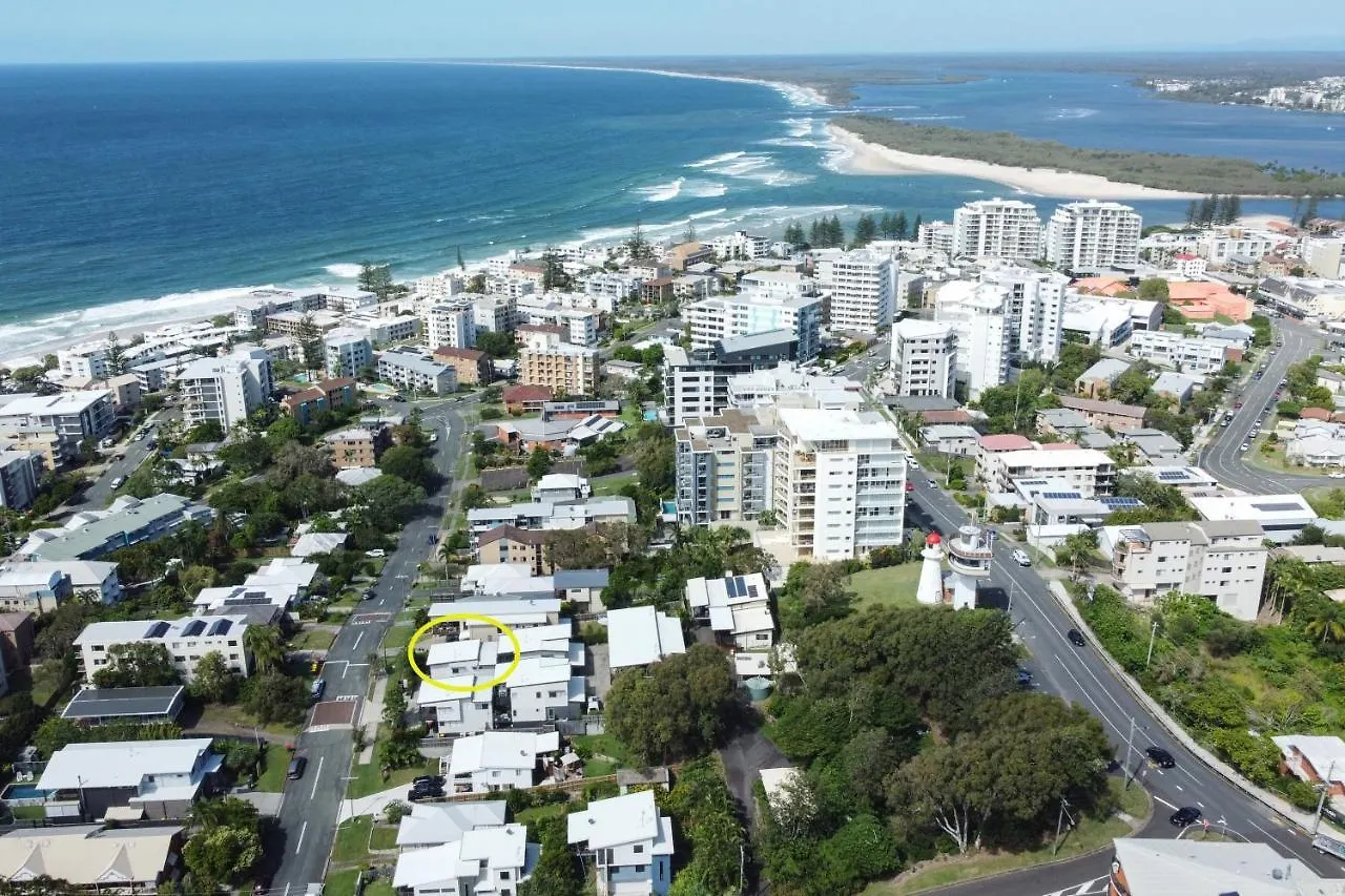 Spacious New 2 Bedroom Kings Beach Townhouse Zf2 Caloundra Ausztrália