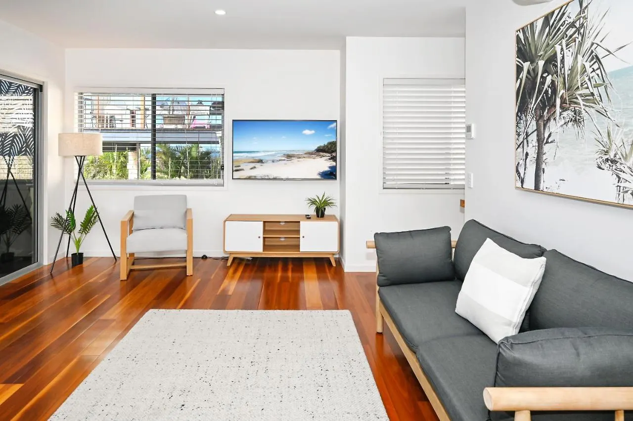 Apartman Spacious New 2 Bedroom Kings Beach Townhouse Zf2 Caloundra