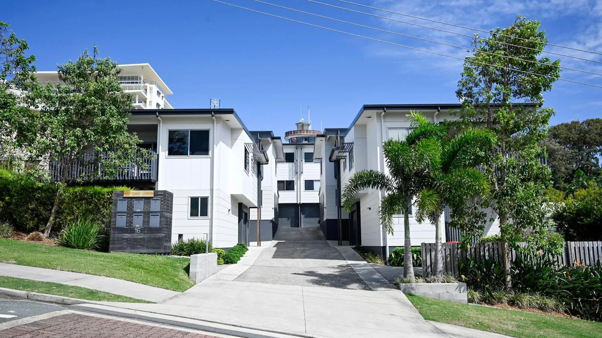 Spacious New 2 Bedroom Kings Beach Townhouse Zf2 Caloundra 0*,  Ausztrália
